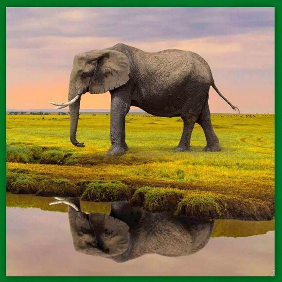 Very Rare Hollóháza Porcelain Specially Crafted & Hand-Painted Elephant Figurine - Picture 7 of 16